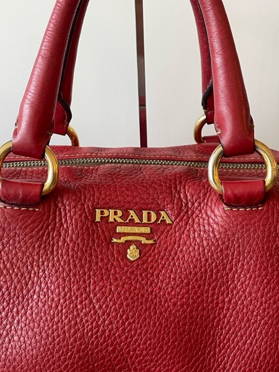 Prada Red Pebbled Leather Shoulder Bag with Gold Hardware - Picture 2 of 16